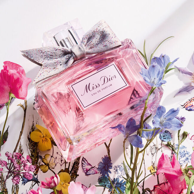 その他 Miss Dior Parfum 50ml Dior Miss Dior Parfum 50 ml : Amazon.it: Bellezza