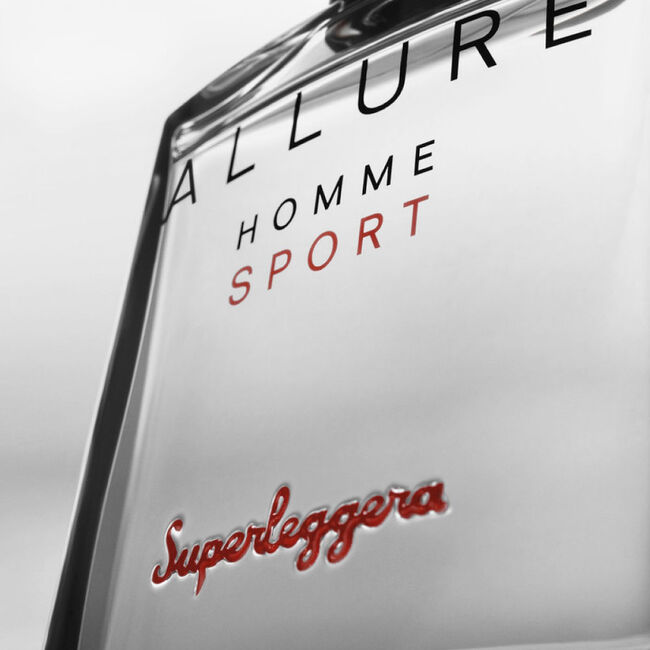 限定CHANEL ALLURE HOMME SPORT SUPERLEGGERA CHANEL ALLURE HOMME SPORT SUPERLEGGERA EAU DE PARFUM100ML